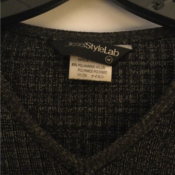 Long Sleeve V Neck Sweater - Picture 3 of 3